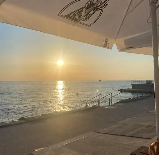 Rock - Self Check-in Apartment *